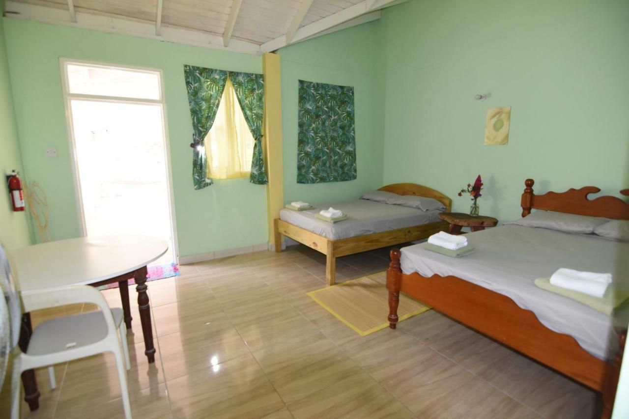 Soufriere Guesthouse 外观 照片